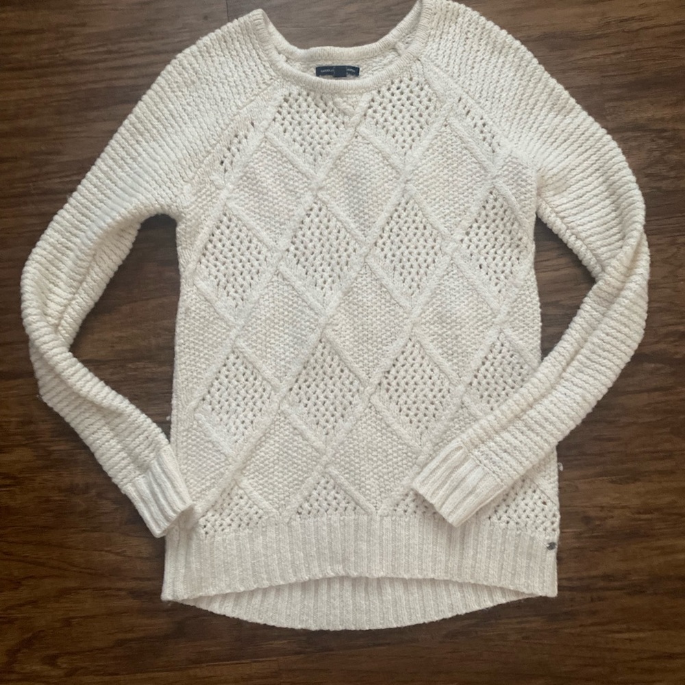 American Eagle sweater